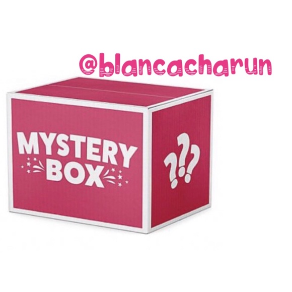 ❤️ 5 Item Mystery Box ❤️